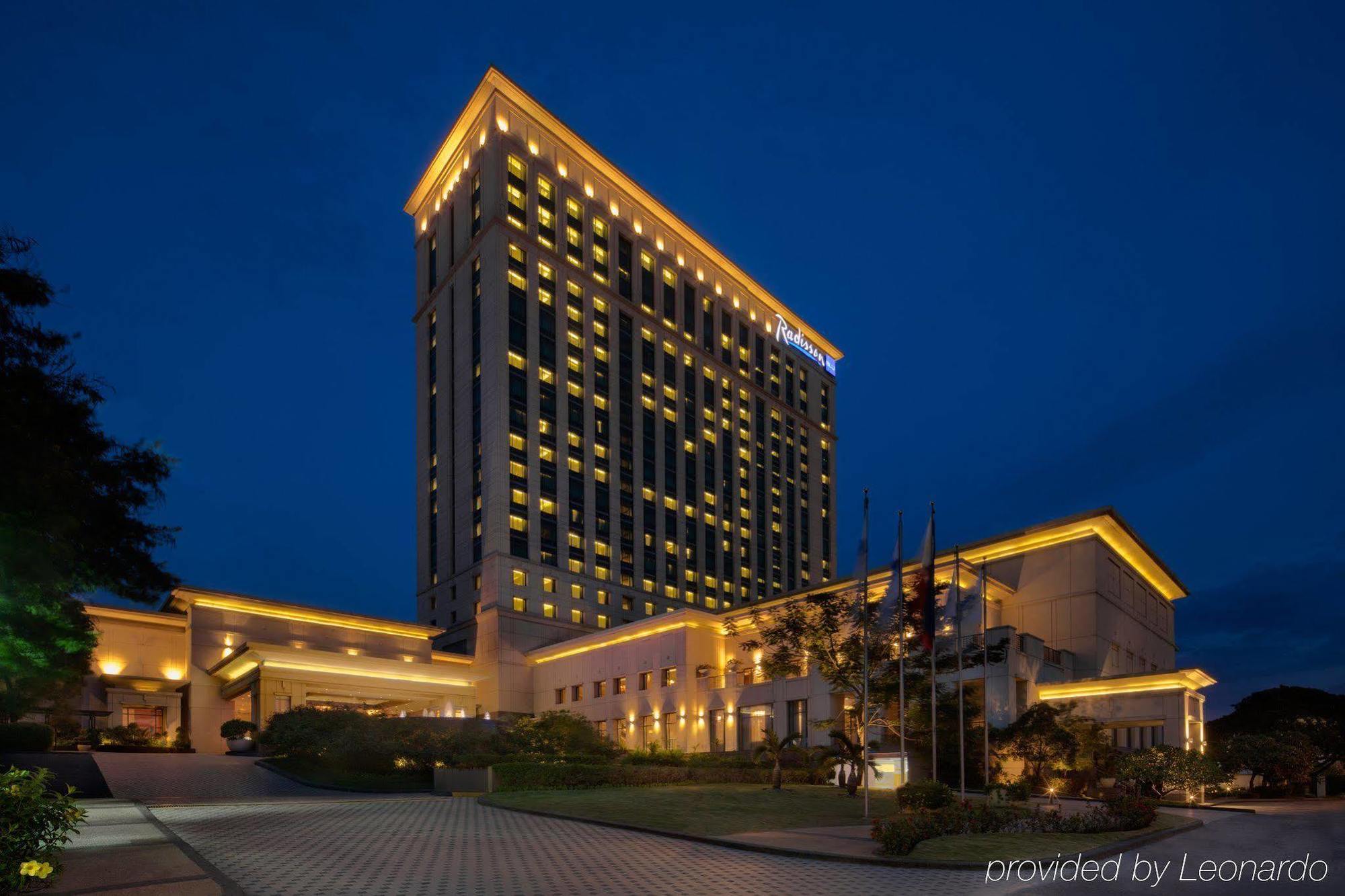 Radisson Blu Cebu Hotel Bagian luar foto